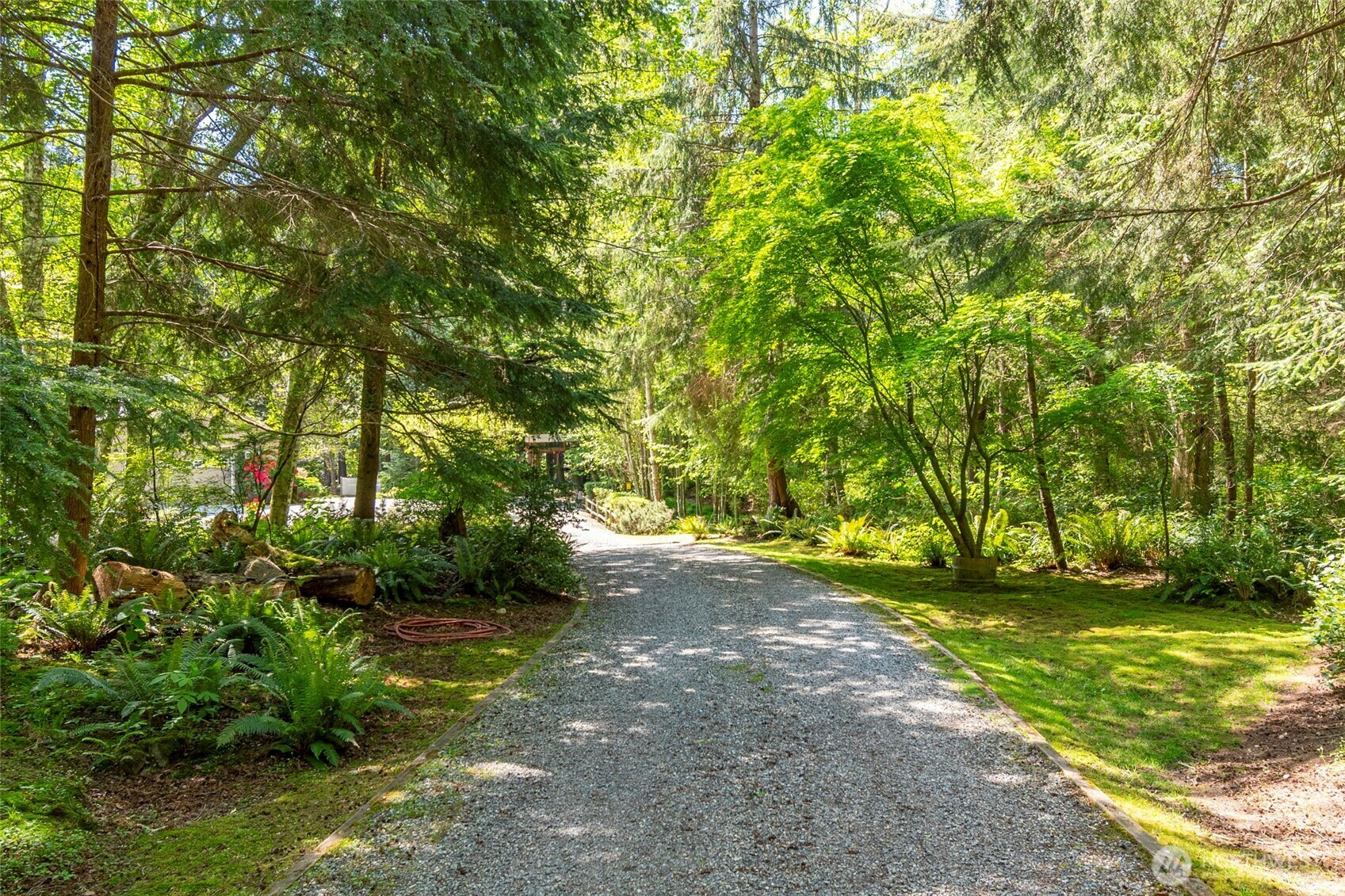 Property Photo: 44 E Troxell Road WA 98277