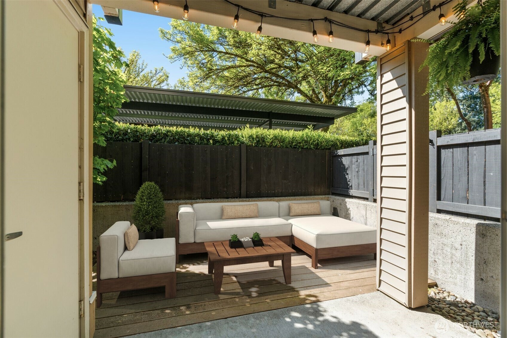Property Photo: 916 3rd Avenue A101 WA 98033