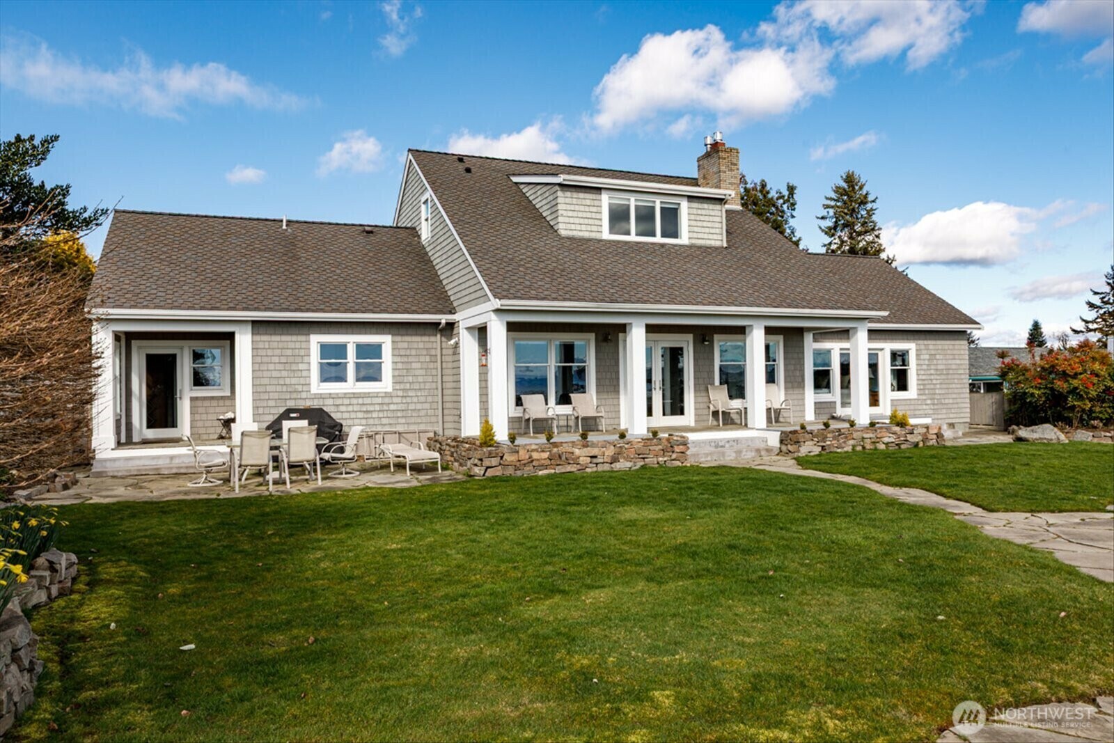 2386  Soundview Drive  Langley WA 98260 photo