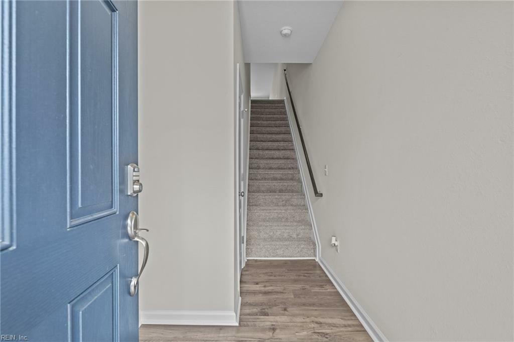 Property Photo: 836 Riverfall Ave VA 23666
