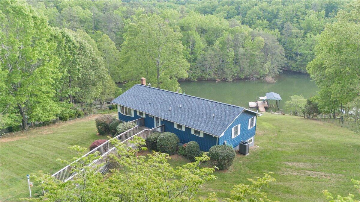 Property Photo:  504 Witcher Creek Ln  VA 24104 