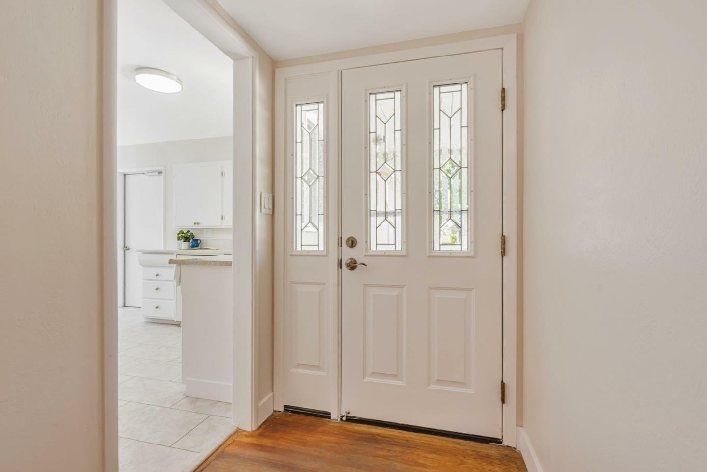 Property Photo:  836 Peach Avenue  CA 94087 