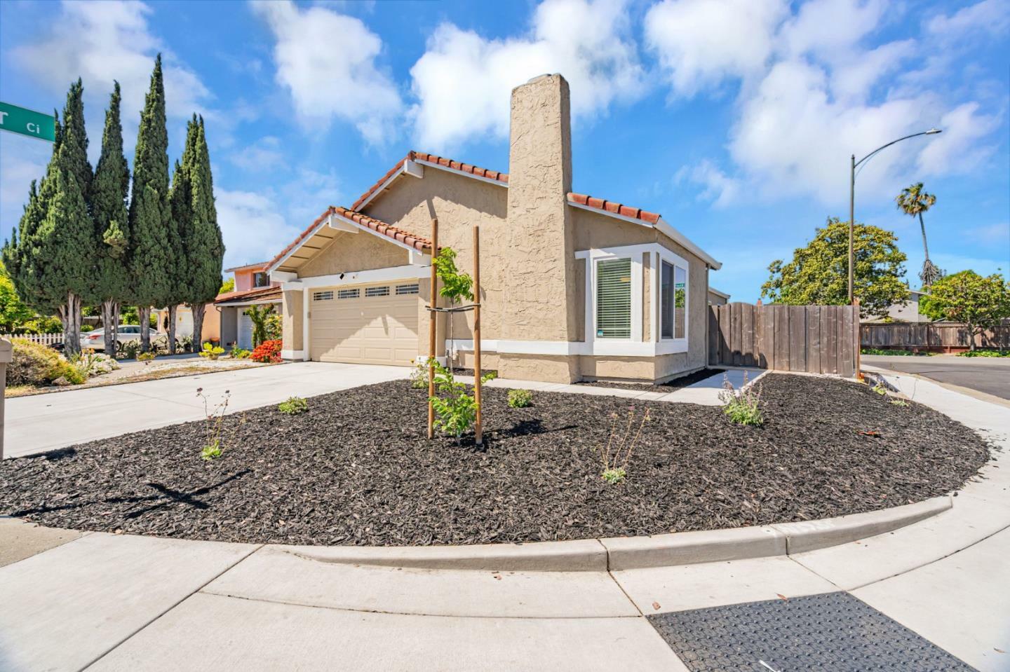Property Photo: 3915 Jerabek Court CA 95136