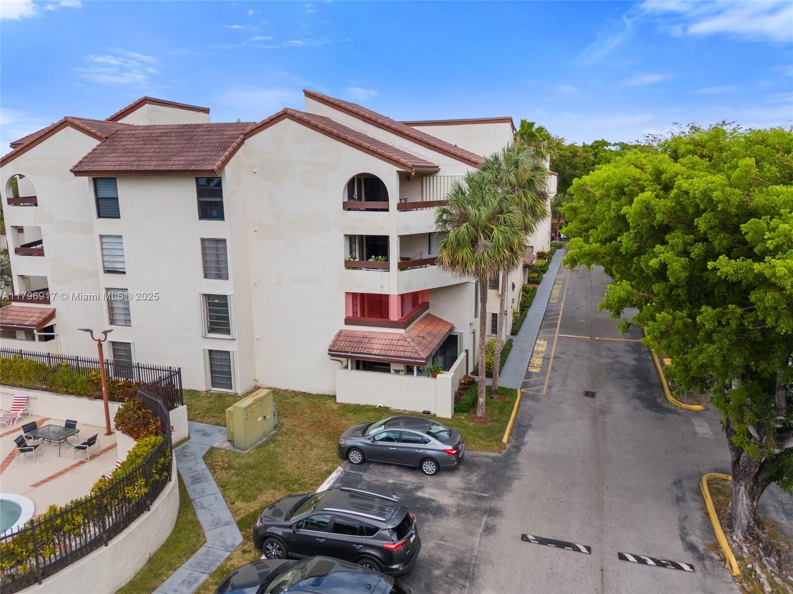 Property Photo:  9040 SW 125th Ave D202  FL 33186 