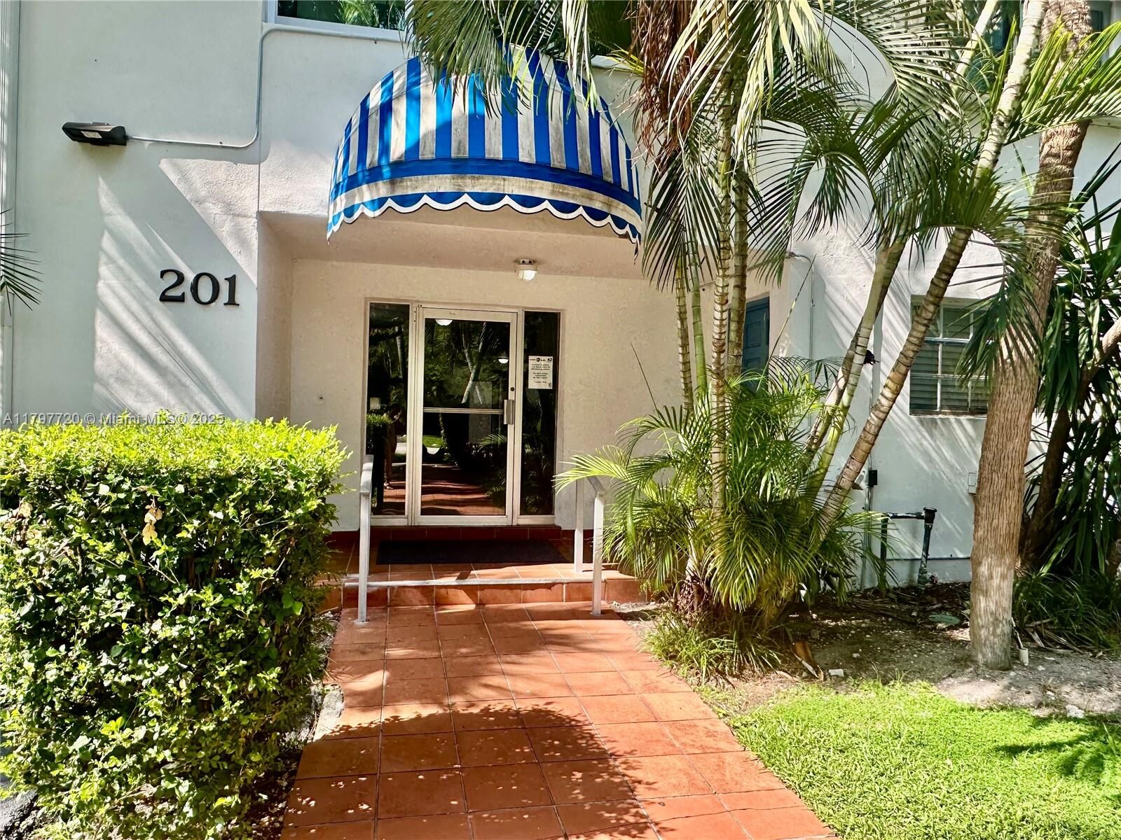 Property Photo: 201 Galen Dr 211W FL 33149