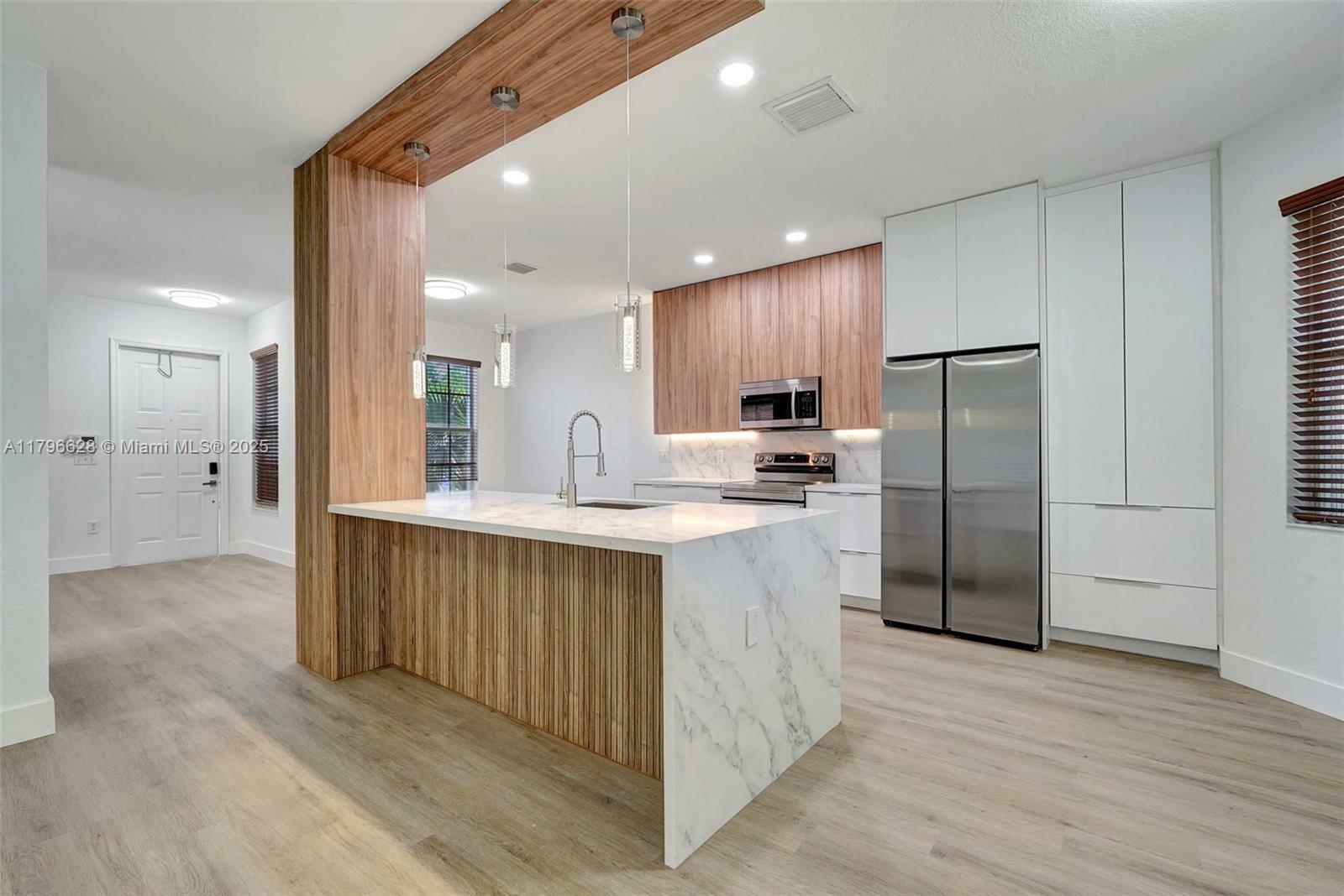 Property Photo: 16276 SW 29th St FL 33027