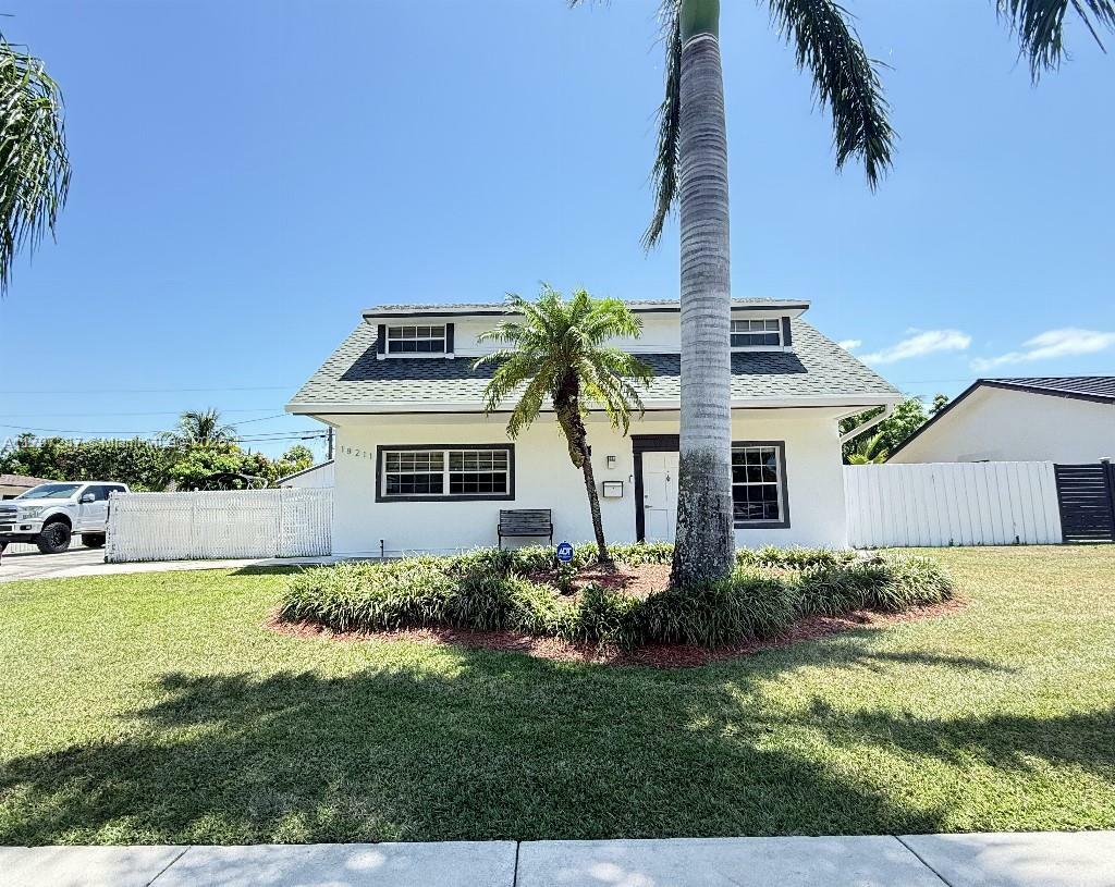 18211 SW 95th Ct  Palmetto Bay FL 33157 photo