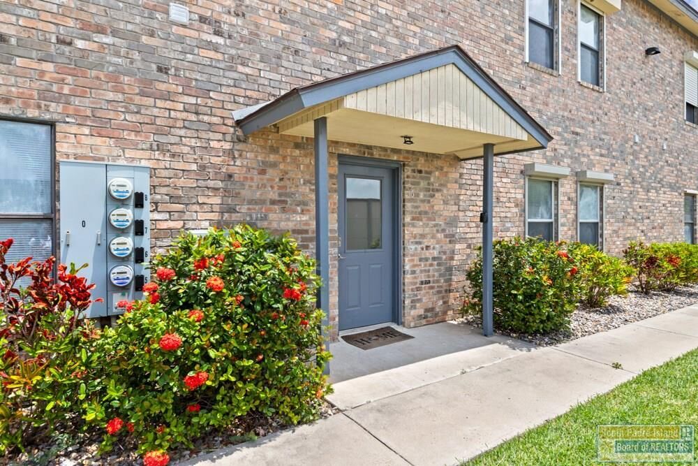 Property Photo: 77 Santa Isabel Blvd. O8 TX 78578