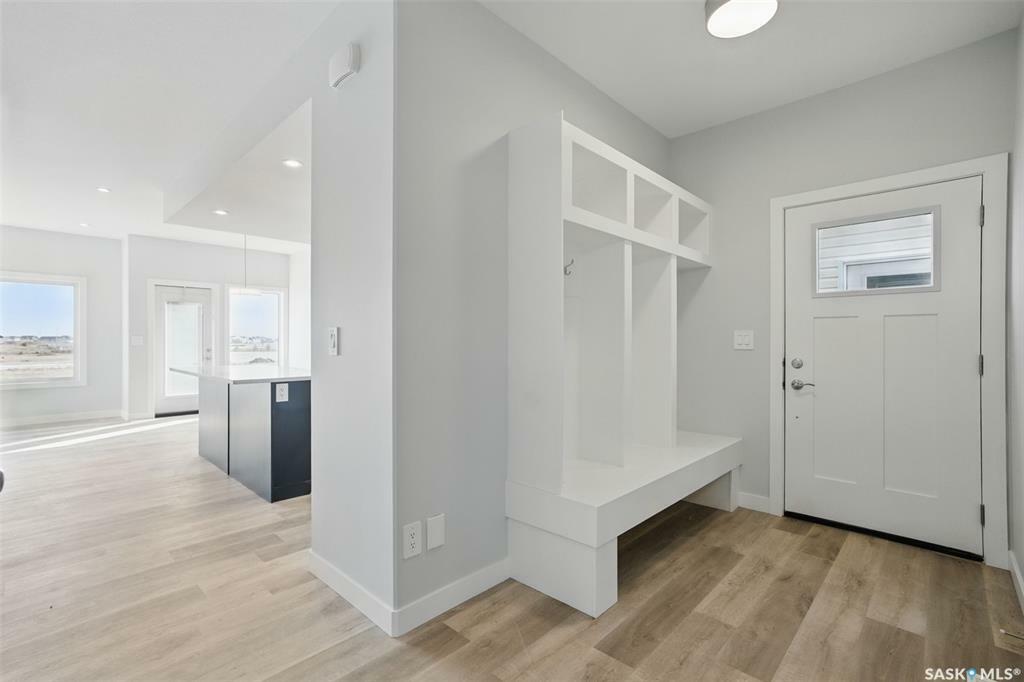 Property Photo: 234 Antonini Court SK S7L 7P2