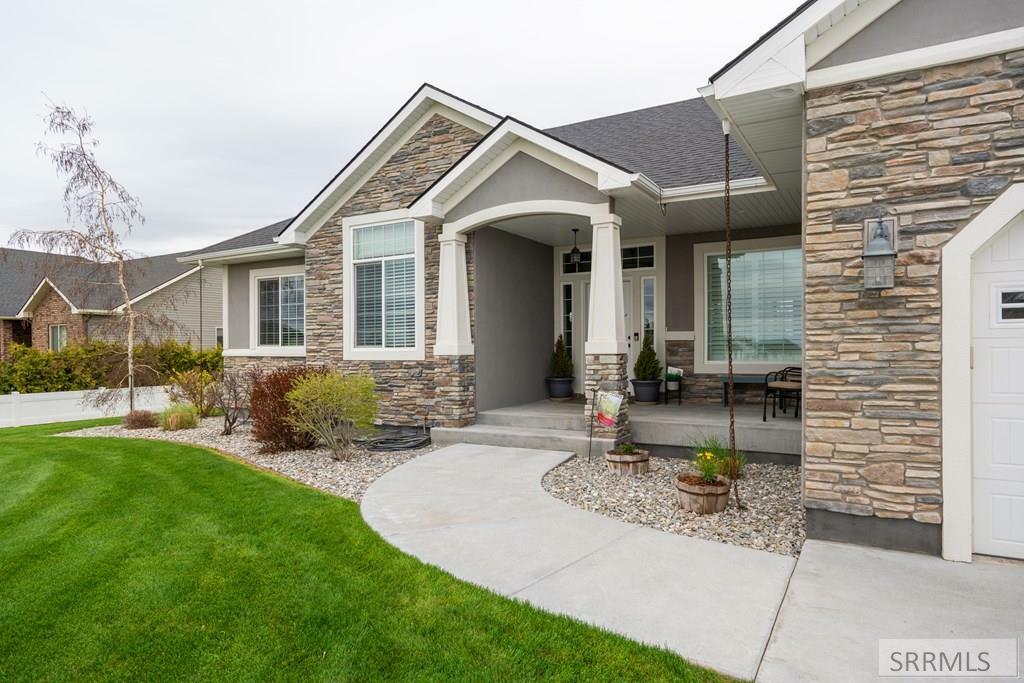 Property Photo: 10 N 3942 E ID 83442