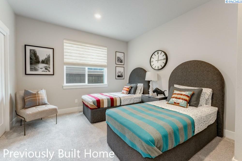 Property Photo: 12117 Buckingham Dr. WA 99301