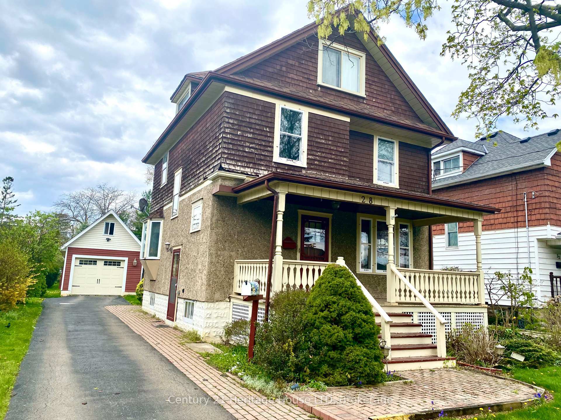Property Photo: 28 Erie Street ON L3K 4L7