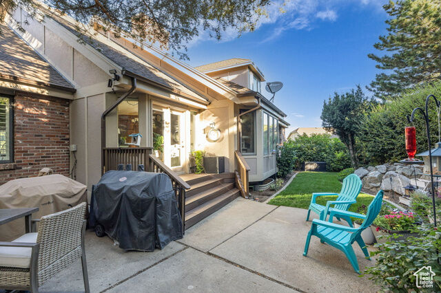 Property Photo: 4760 S Meadow Creek Ln E UT 84403
