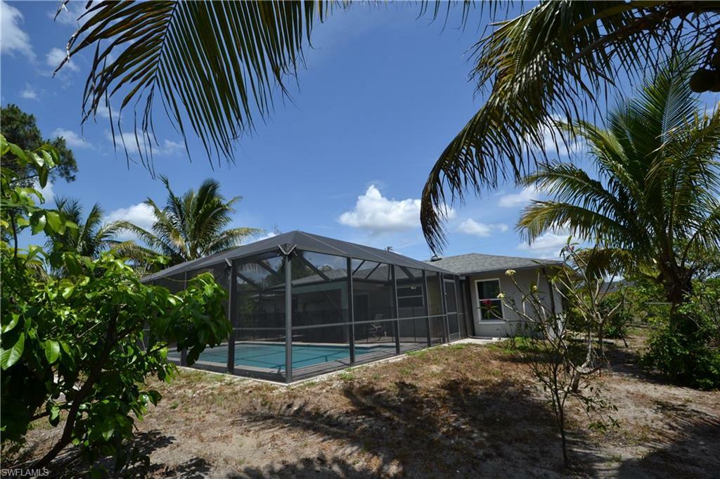 Property Photo: 4015 1st St SW FL 33976