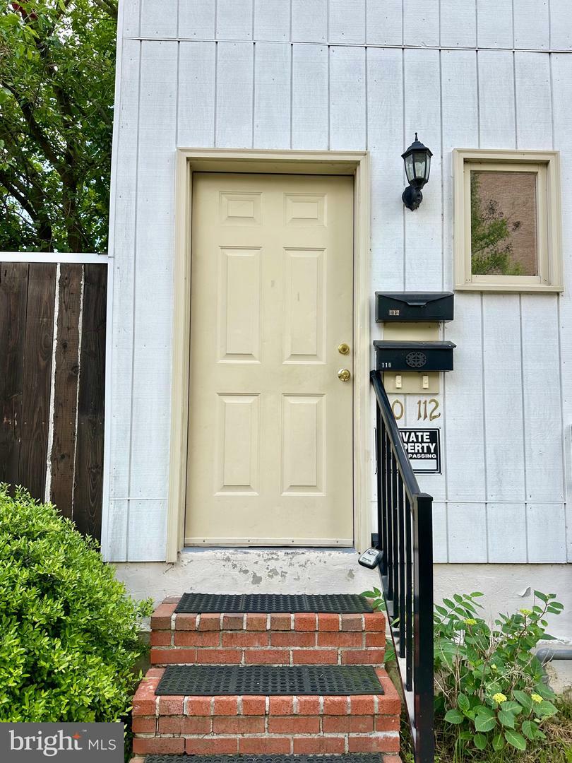 Property Photo: 110 Wolfe Street VA 22401