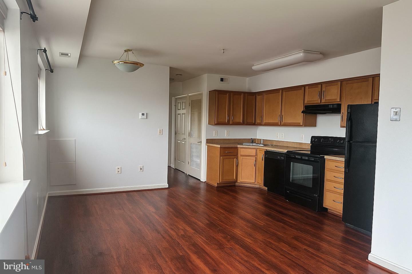 Property Photo: 5000 Call Place SE 403 DC 20019