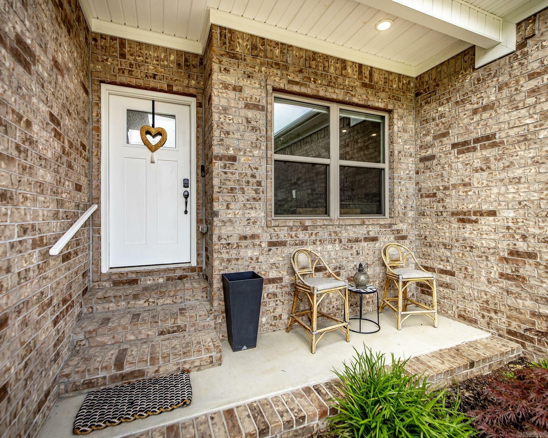 Property Photo: 1591 Vista Drive AR 72023