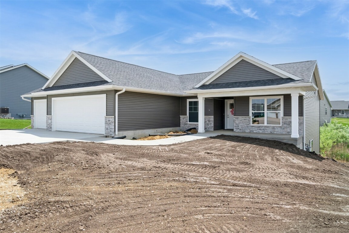 Property Photo: 408 Prairie Hill Court IA 52206
