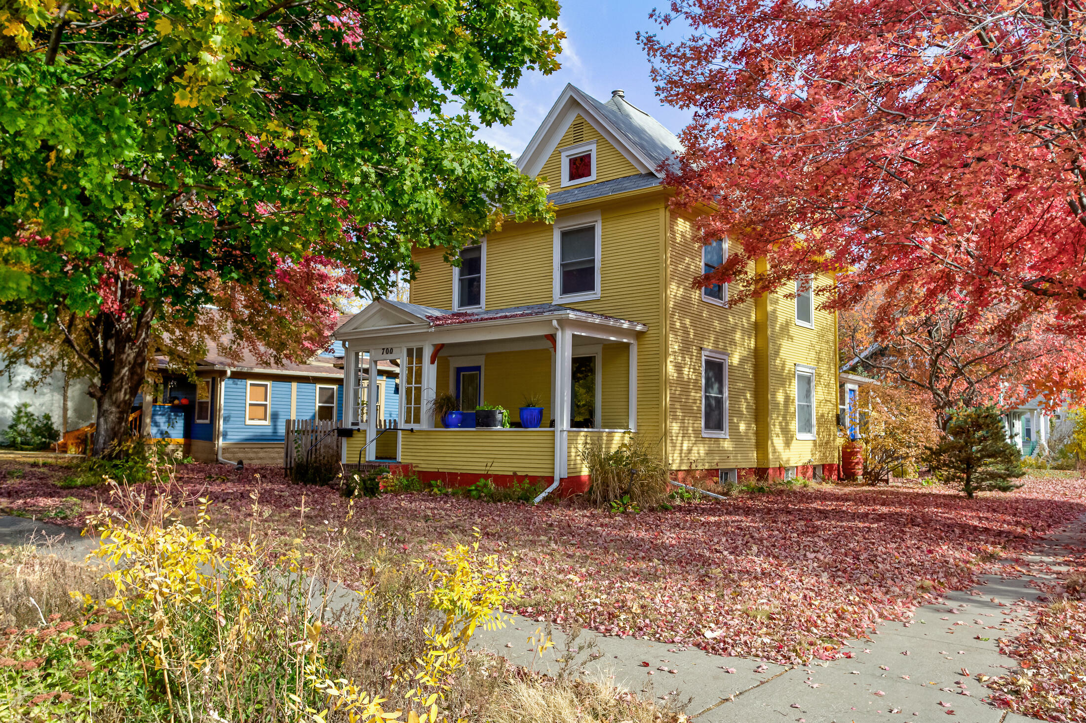 Property Photo: 700 Kellogg Avenue IA 50010