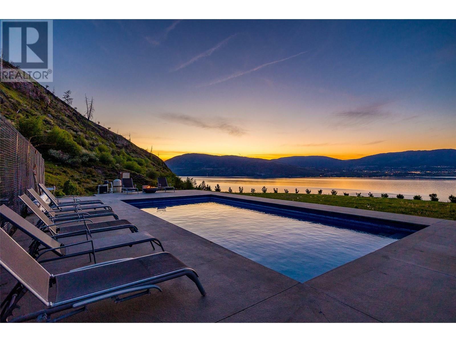 Property Photo: 6101 Lakeshore Road BC V1W 4J5