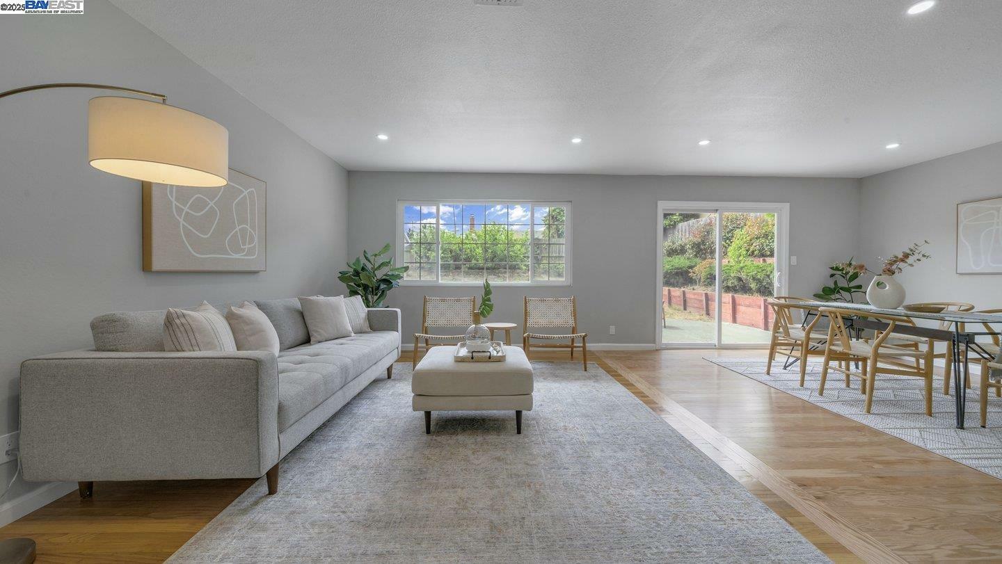 Property Photo: 2448 Mahan Way CA 94806