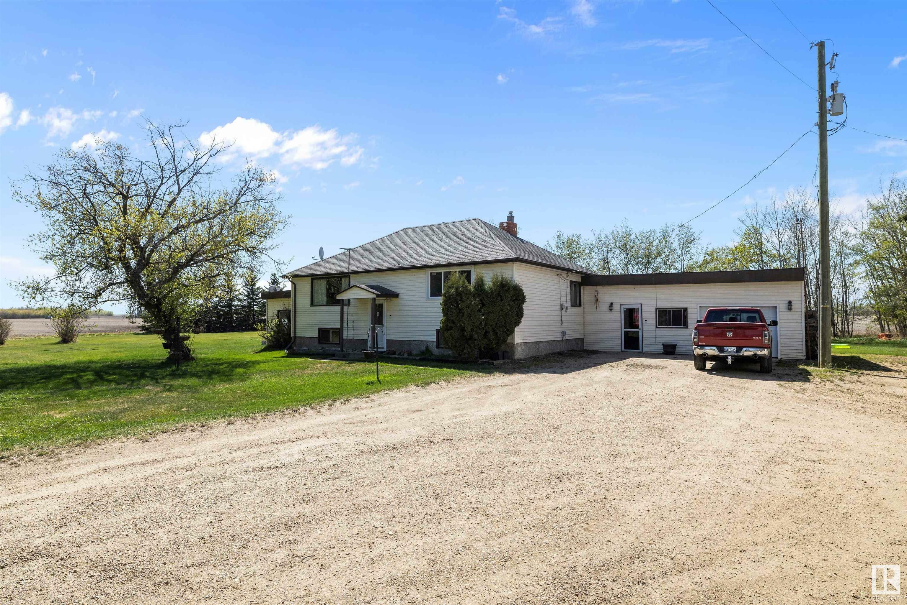 Property Photo: 55532 Rge Road 250 AB T8R 0M8