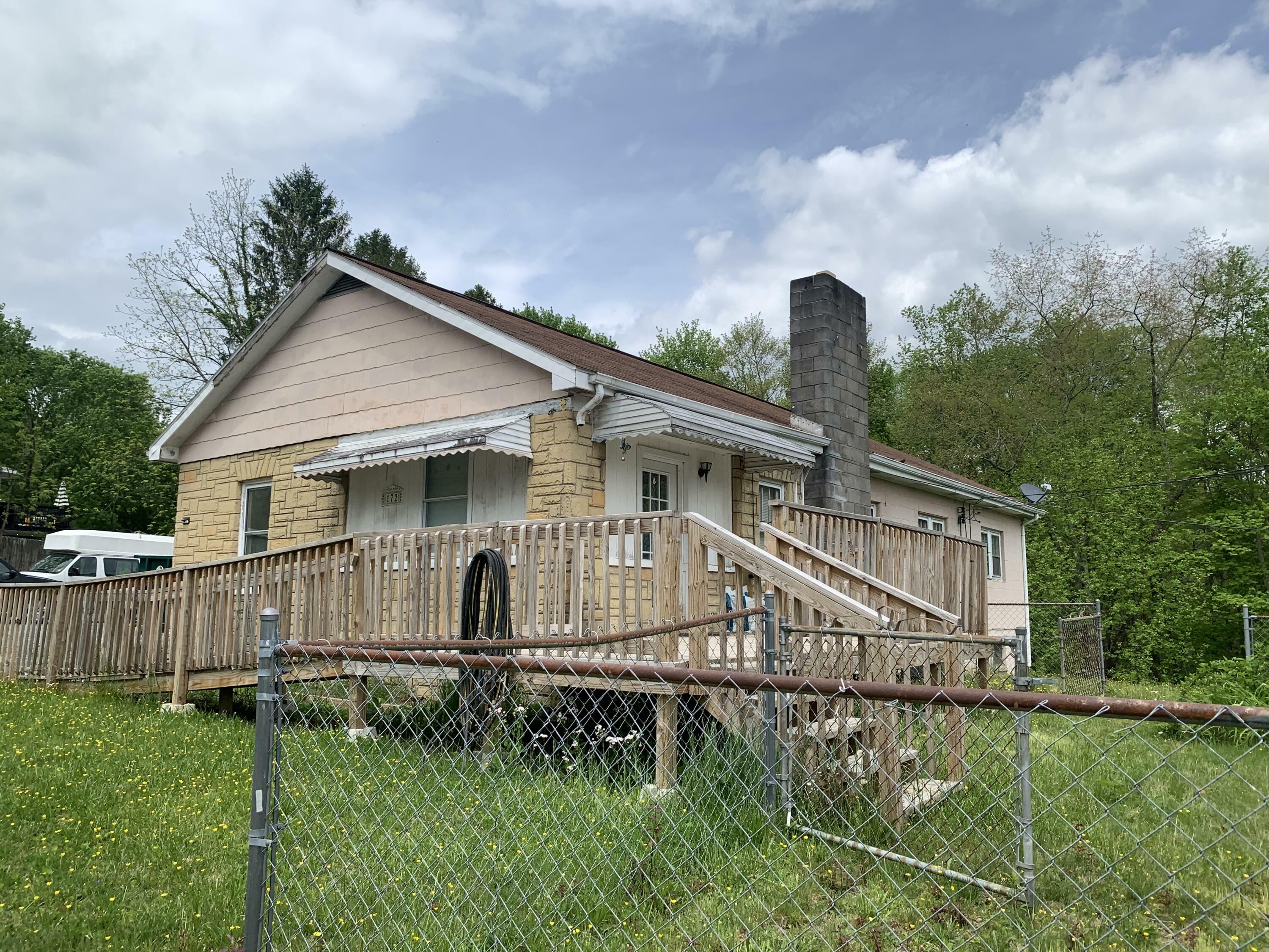 Property Photo: 172 Groves Street WV 26651