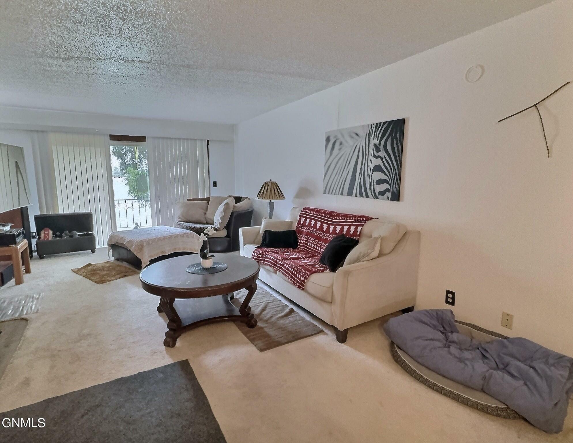 Property Photo: 912 E Owens Avenue 3 ND 58501