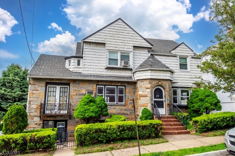 Property Photo: 27 Dewey St NJ 07026