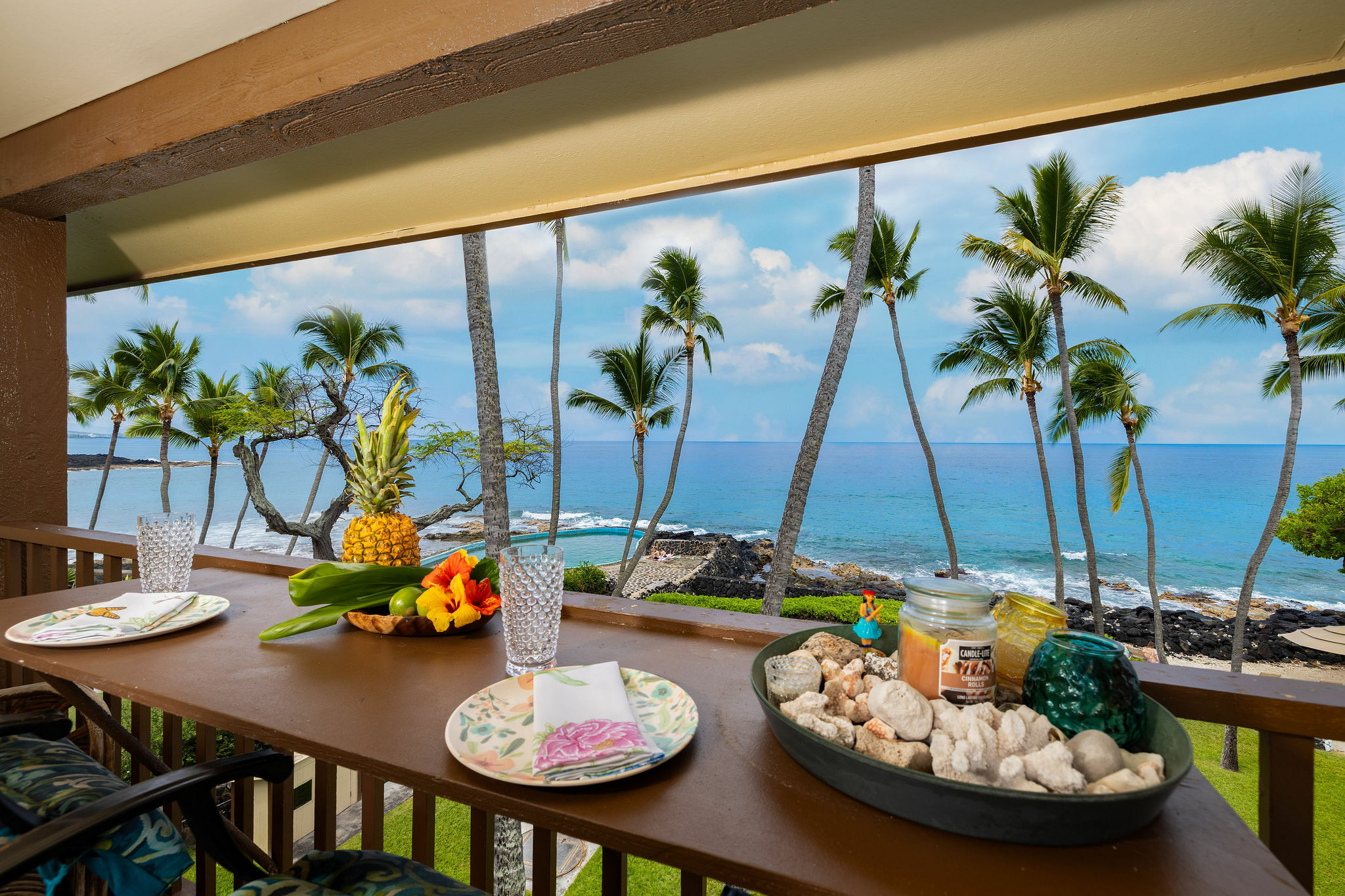 Property Photo: 75-6100 Alii Dr E33 HI 96740