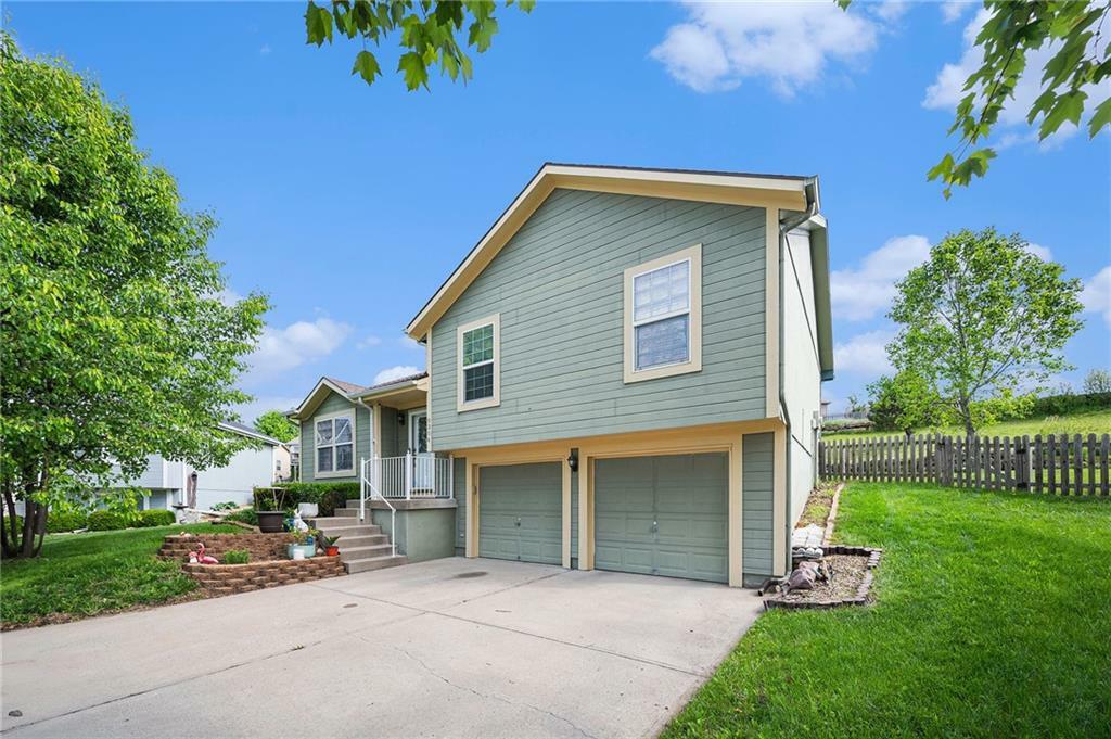Property Photo: 8304 NE 115th Street MO 64157