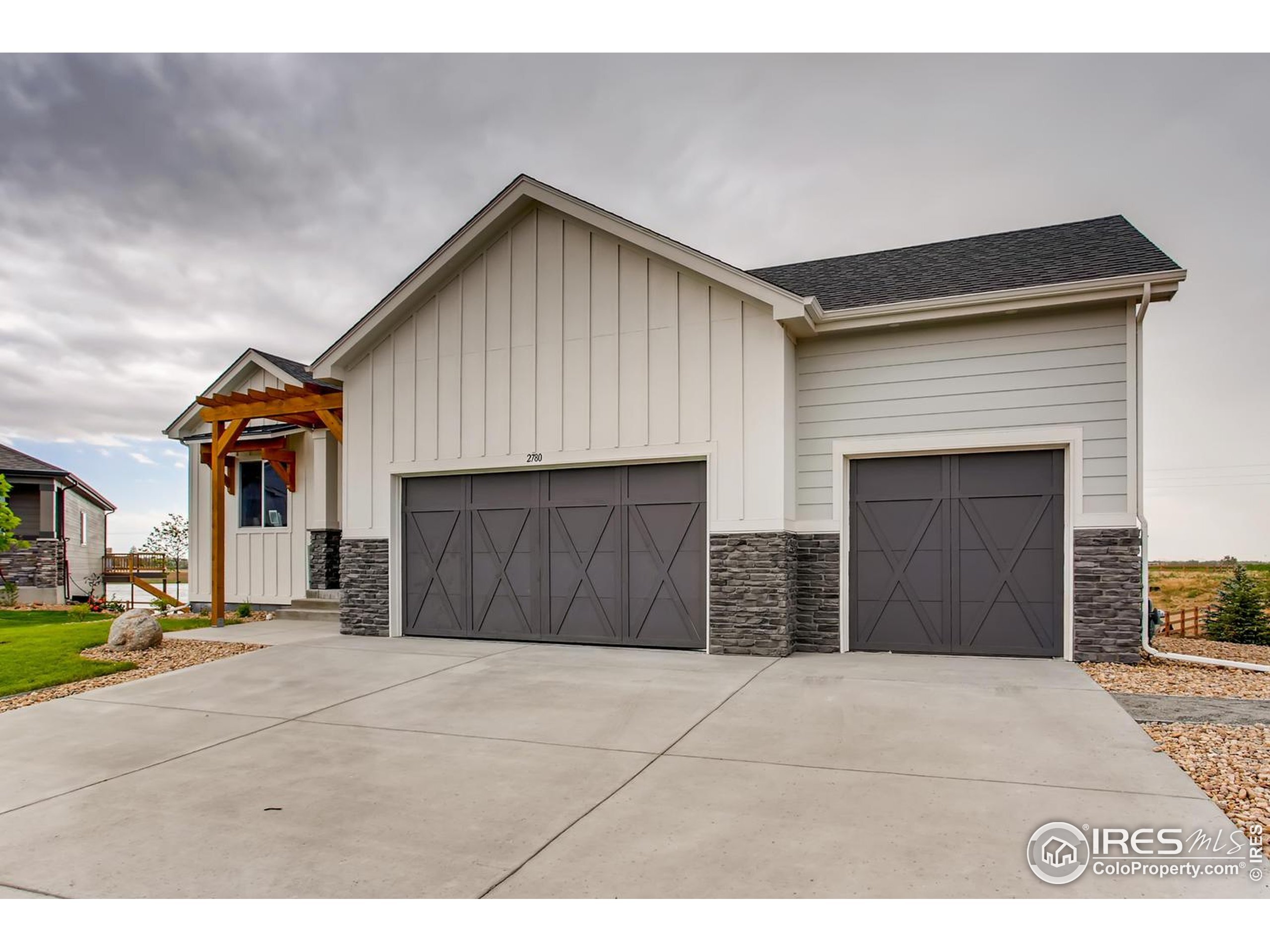Property Photo: 20 Snowcap Dr CO 80550