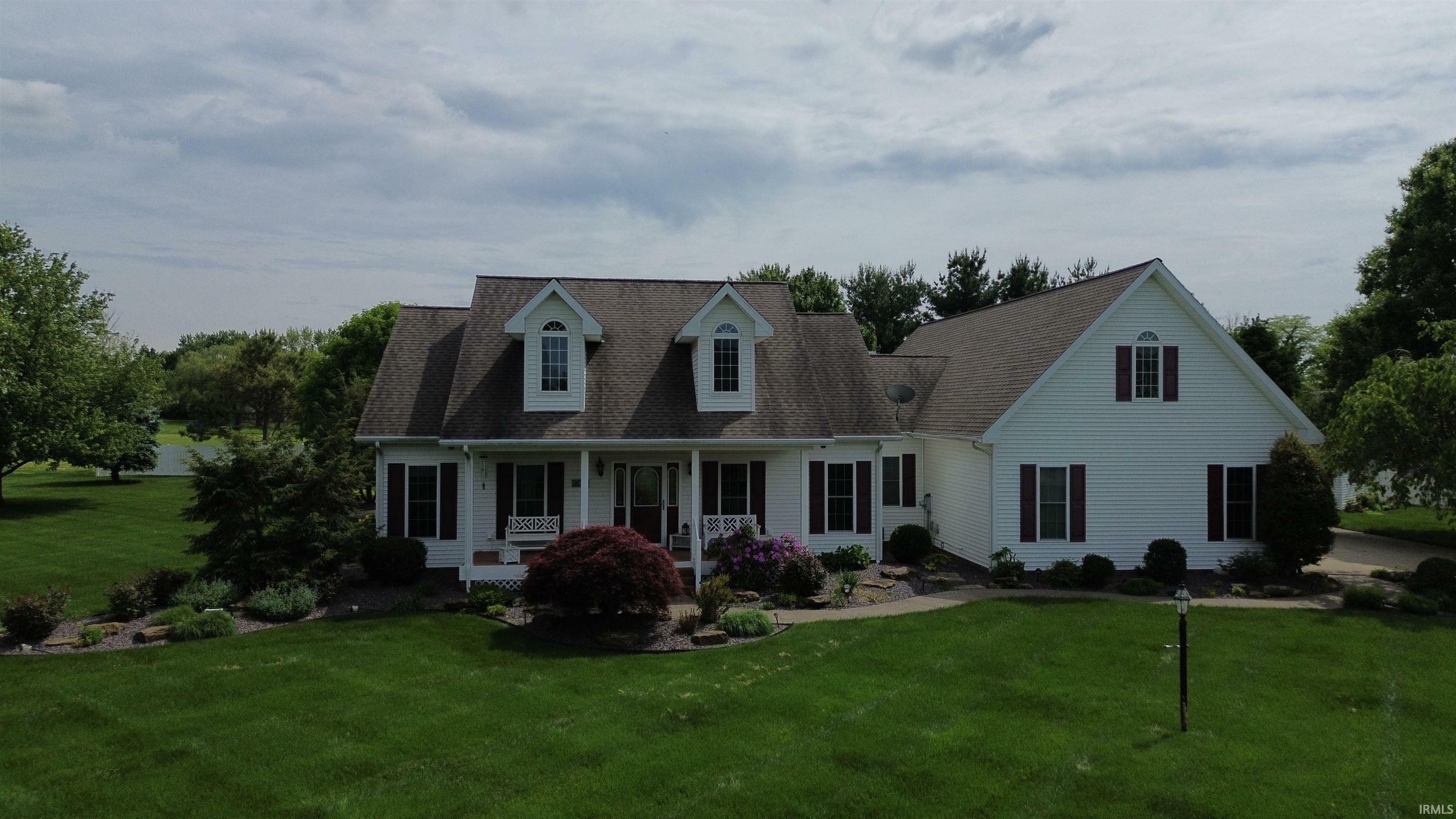 488 N Hyde Park Drive  Vincennes IN 47591 photo