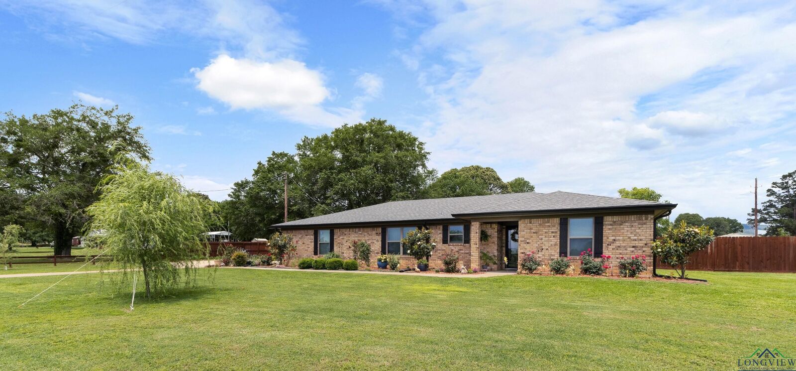 Property Photo:  3890 W Fm 13  TX 75652 
