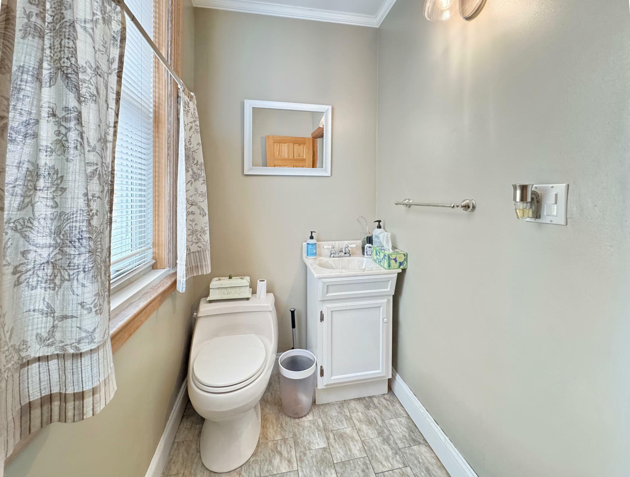 Property Photo:  105-28 92 Street  NY 11417 