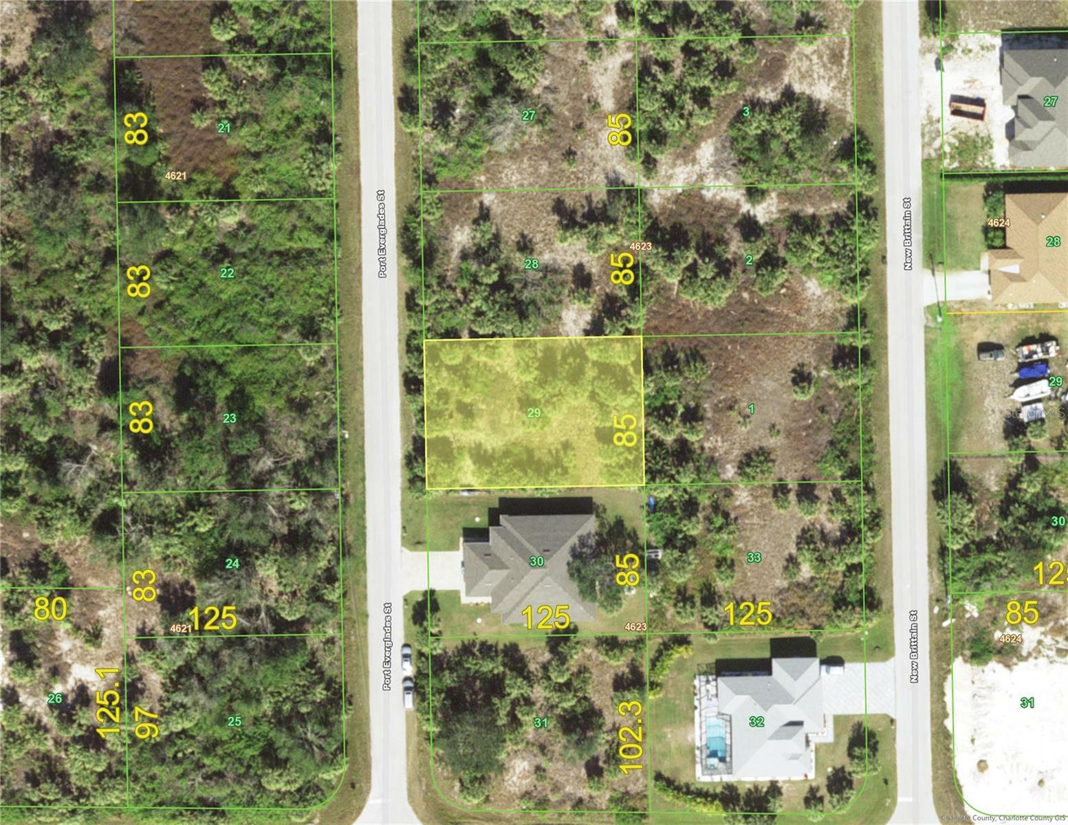 Property Photo: 10476 Port Everglades Street FL 33981