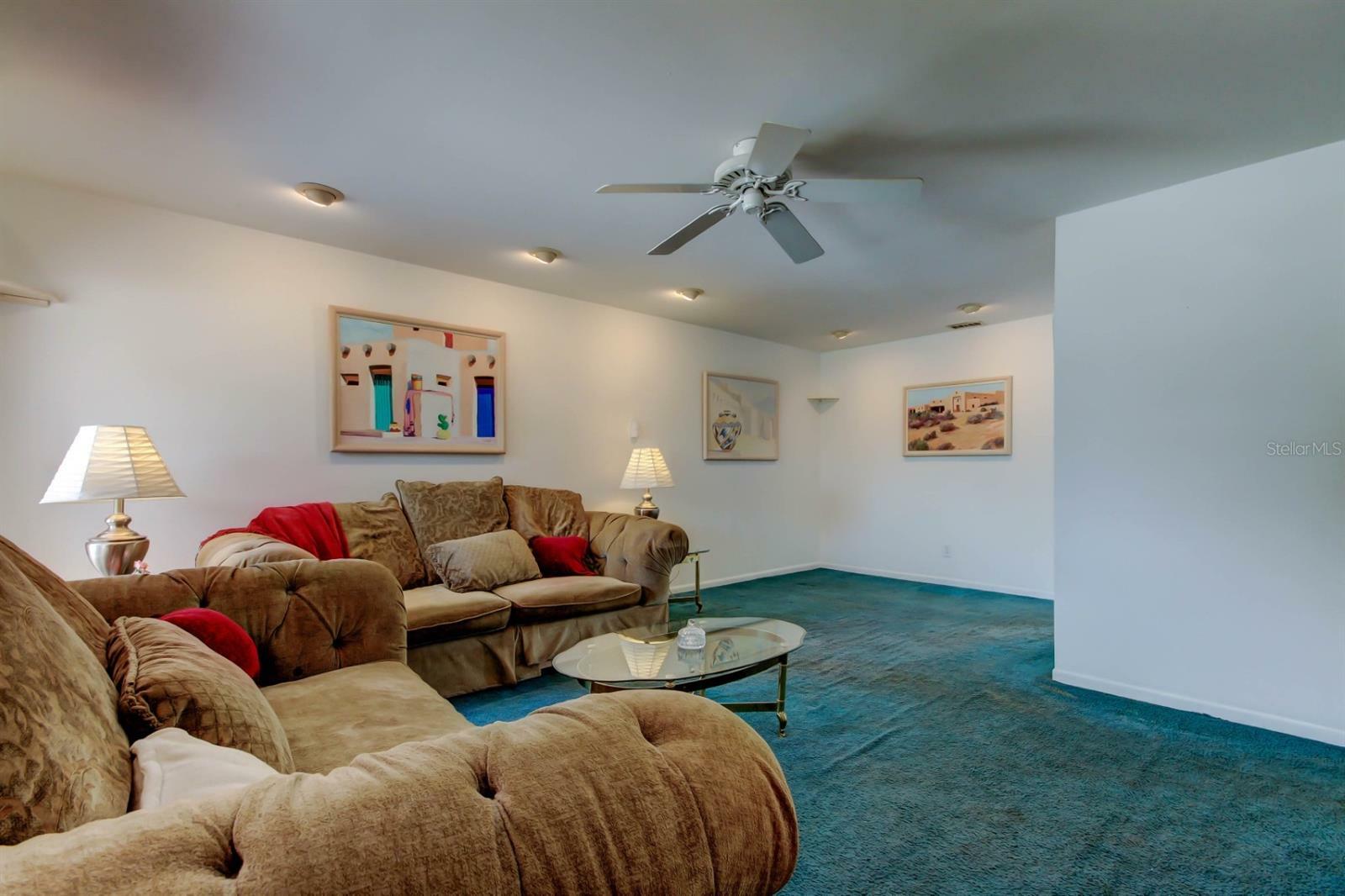 Property Photo: 6421 Wilshire Drive FL 33615