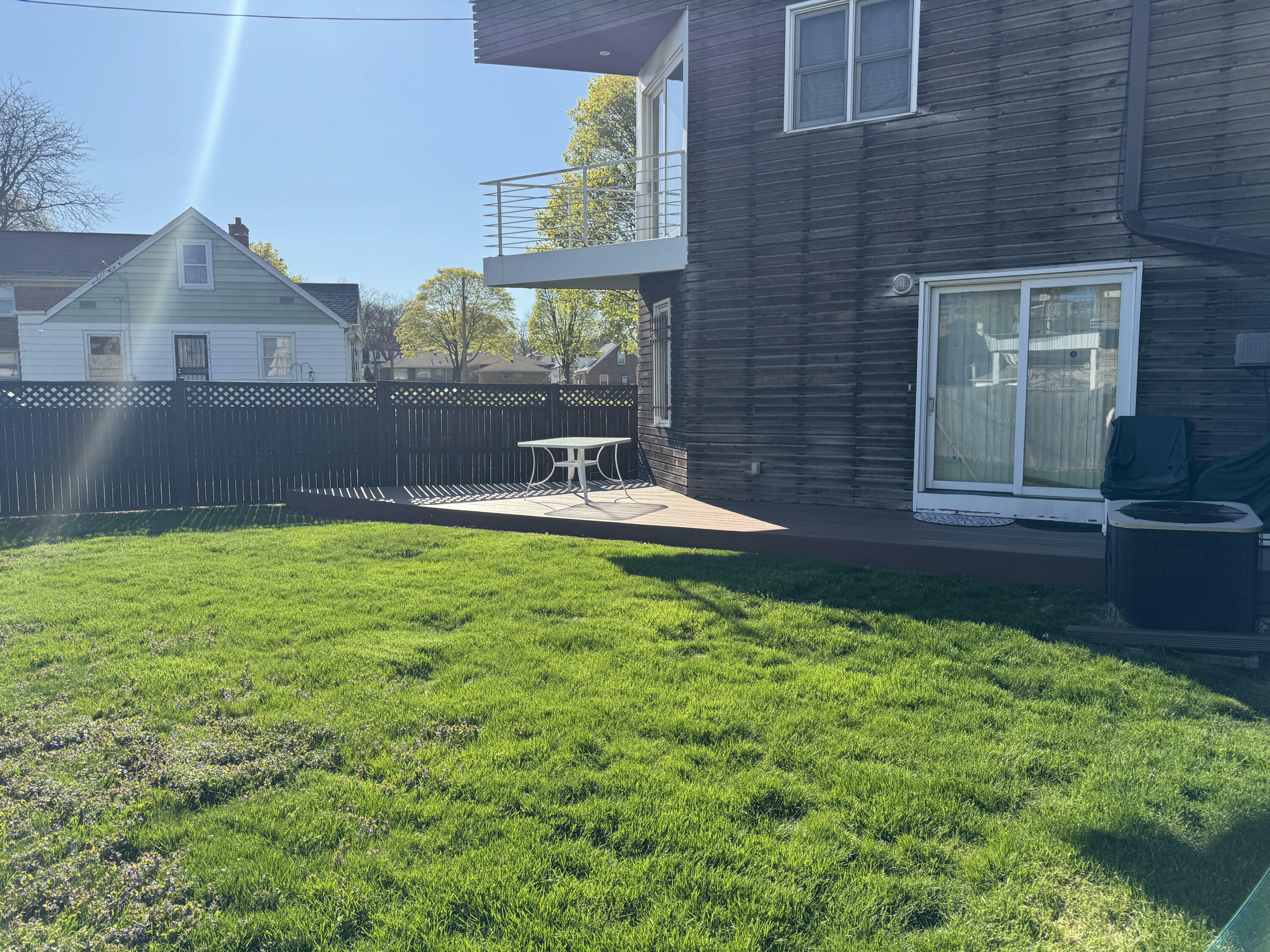 Property Photo: 4647 W Scranton Pl WI 53216