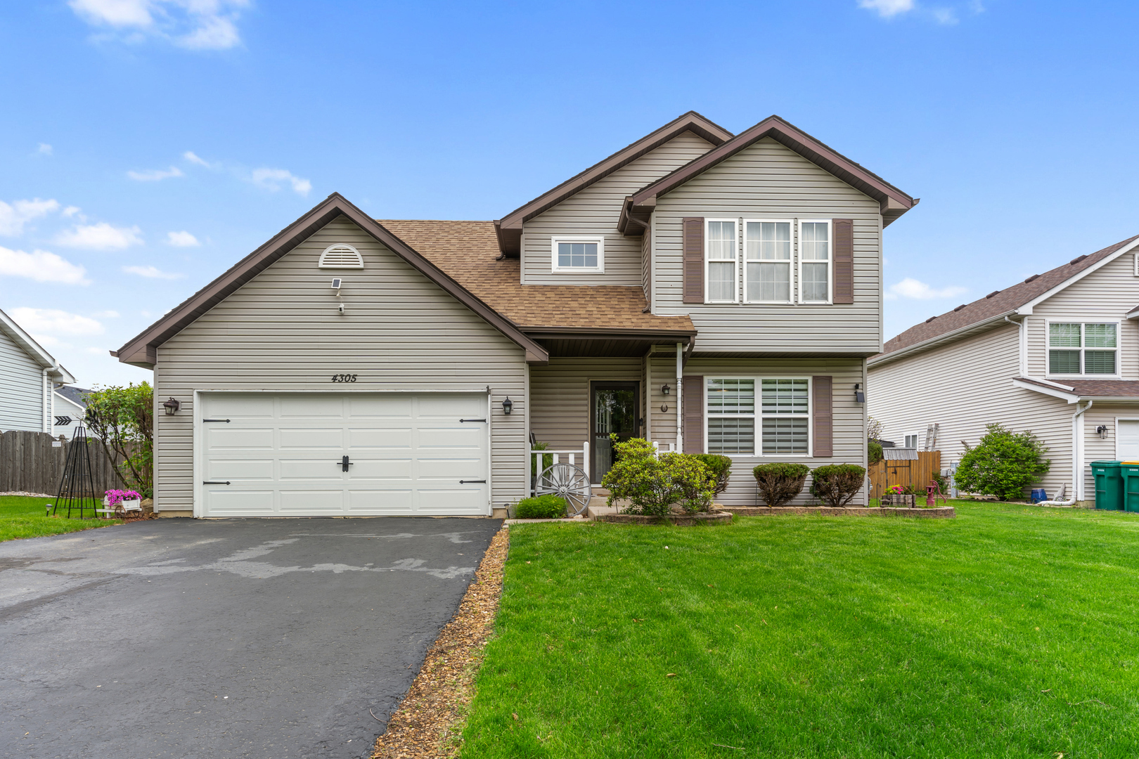 4305 Anthony Lane  Plainfield IL 60586 photo