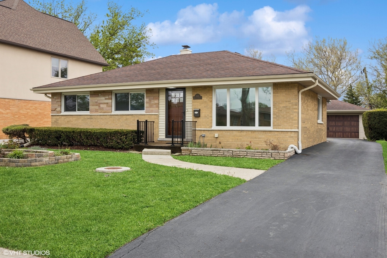Property Photo:  11115 Windsor Drive  IL 60154 