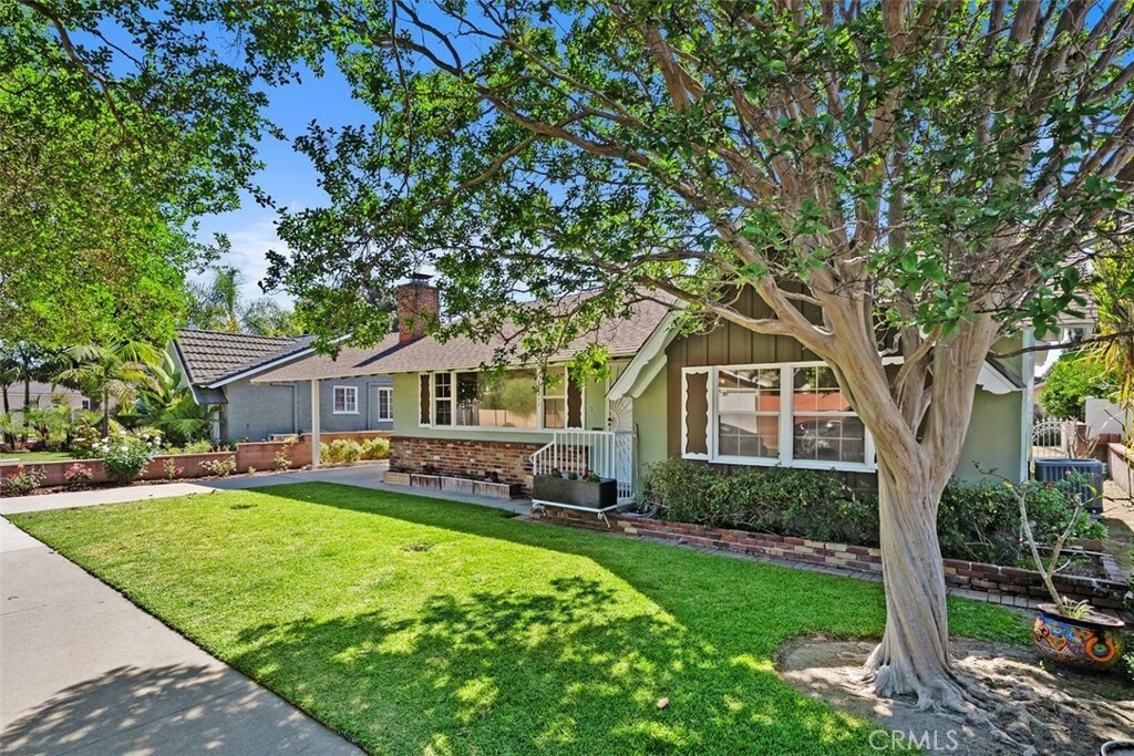 Property Photo: 6811 Myrtle Avenue CA 90805