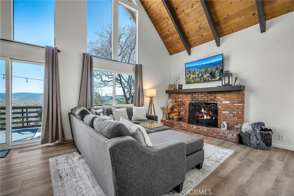 Property Photo: 27528 Matterhorn Drive CA 92352