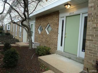 Property Photo: 2048 Kentmore MO 63017