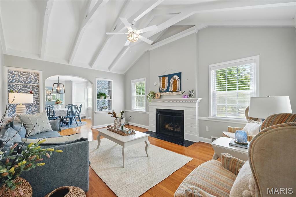 Property Photo:  51 Tulip Drive  MO 63119 