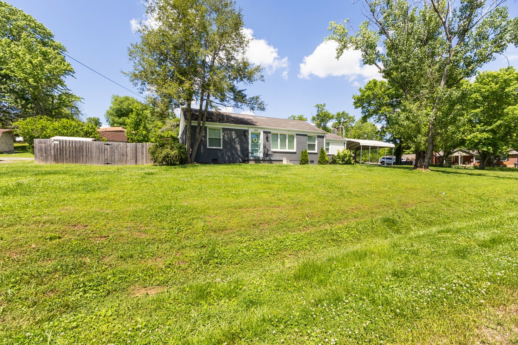 Property Photo: 3342 Mimosa Dr TN 37211