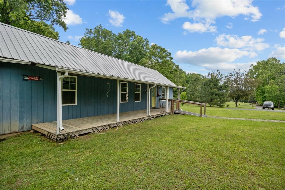 Property Photo: 7158 Bahne Rd TN 37062
