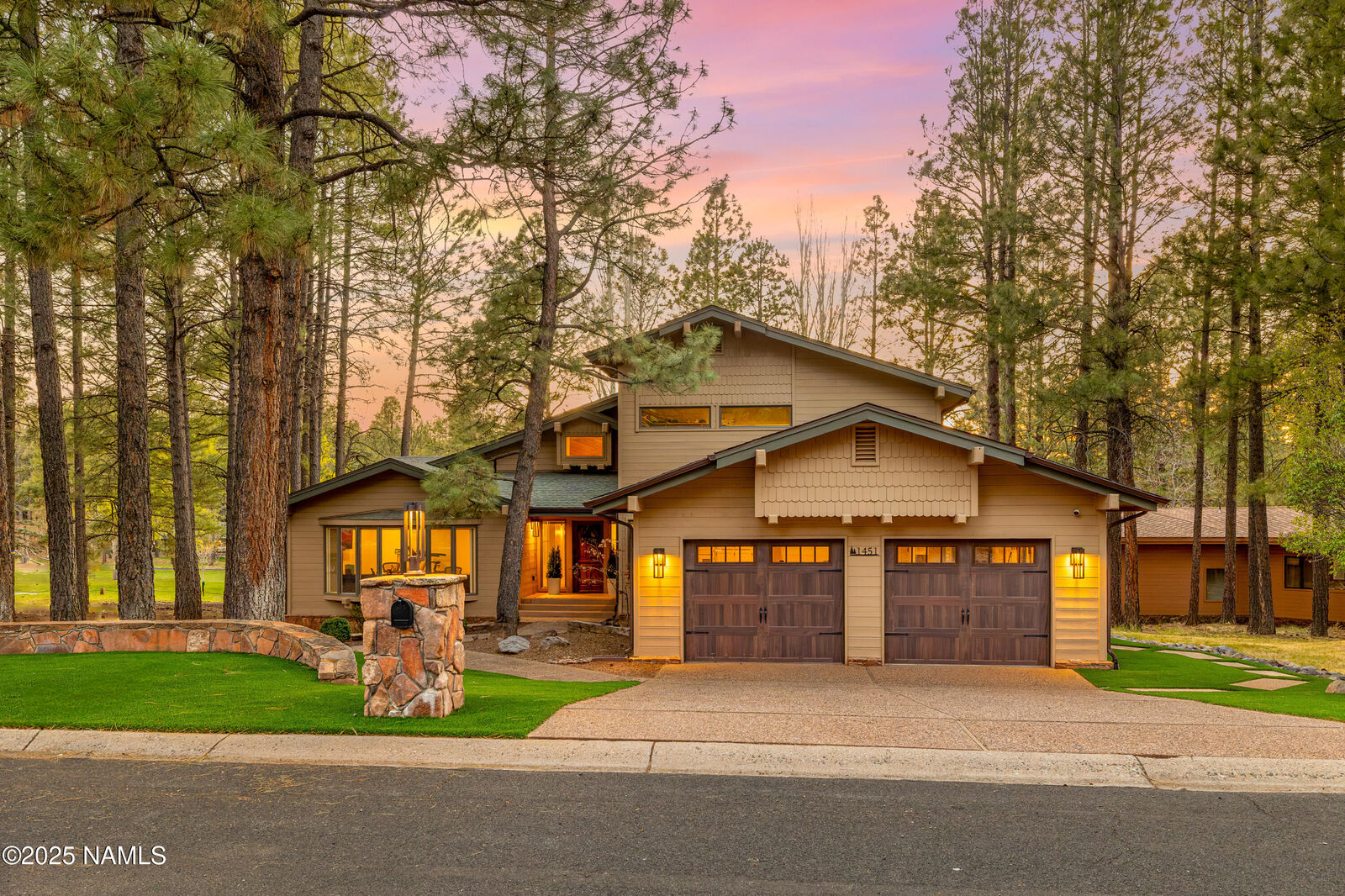 Property Photo:  1451 N Mariposa Road  AZ 86004 