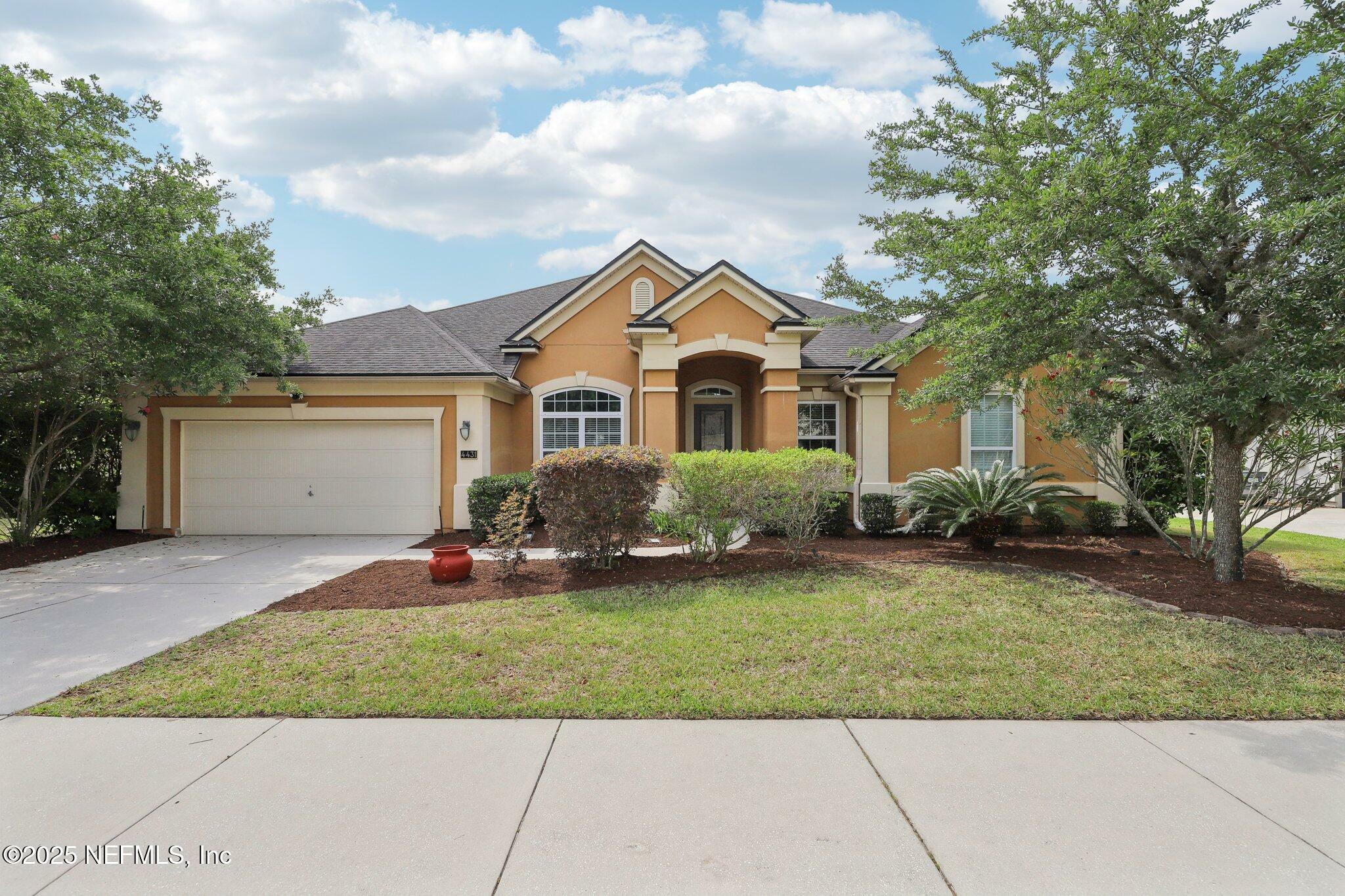 Property Photo: 4431 Vista Point Lane FL 32065