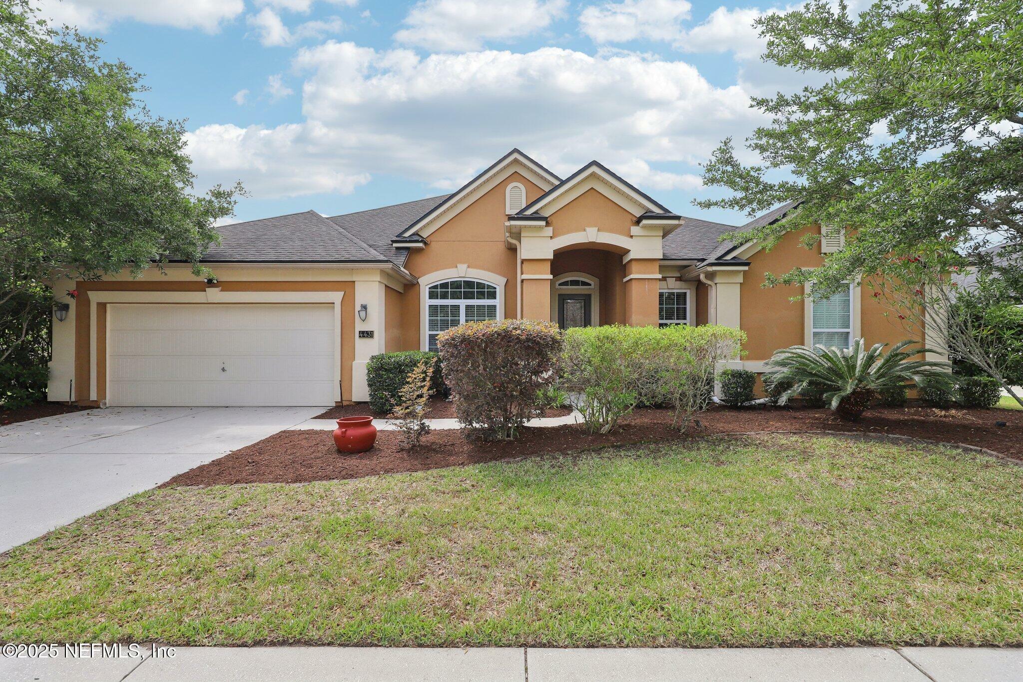 Property Photo: 4431 Vista Point Lane FL 32065