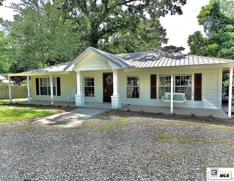 Property Photo: 5527 Whites Ferry Road LA 71291